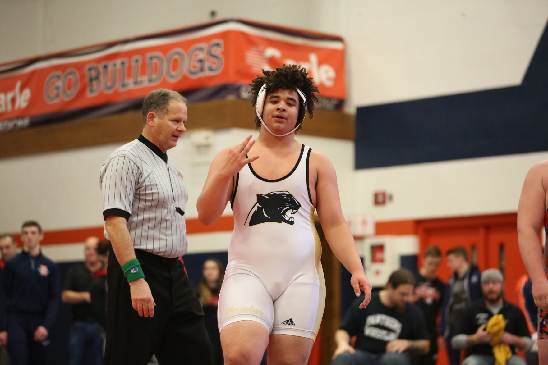Mahomet wrestling 53 2.09.19.JPG